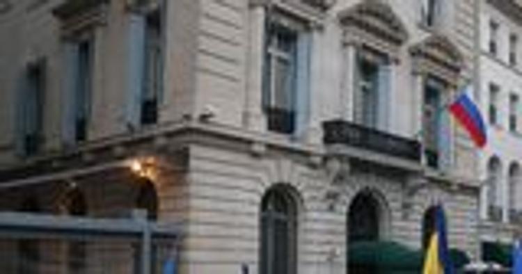 Ушаков назвал рейдерским захватом ситуацию с дипобъектами РФ в США