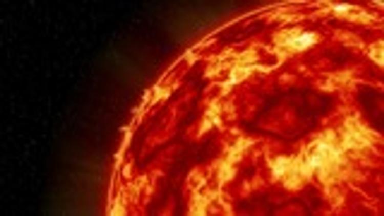 Астрофизики зафиксировали самую мощную за 12 лет вспышку на Солнце