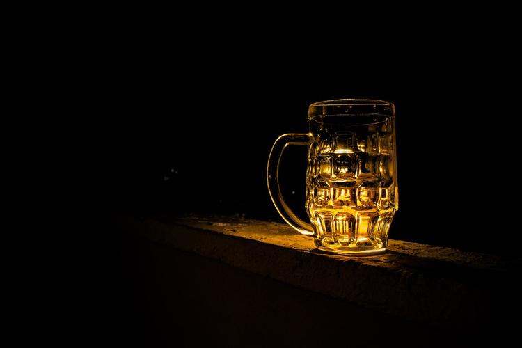 Безалкогольное пиво могут переименовать в напиток для фитнеса по инициативе РПЦ