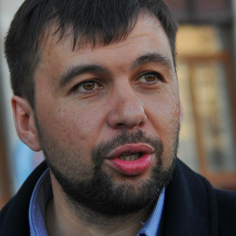 ДНР: Принятие законопроекта о реинтеграции Донбасса означает выбор Киевом войны