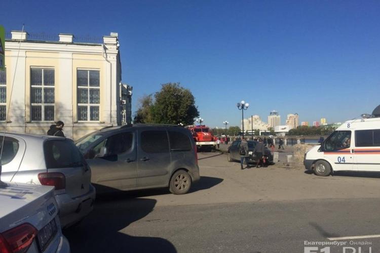 Екатеринбург вновь "минируют"