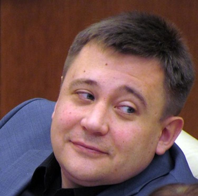 Свердловский депутат назвал власти Екатеринбурга "рыжими собаками"
