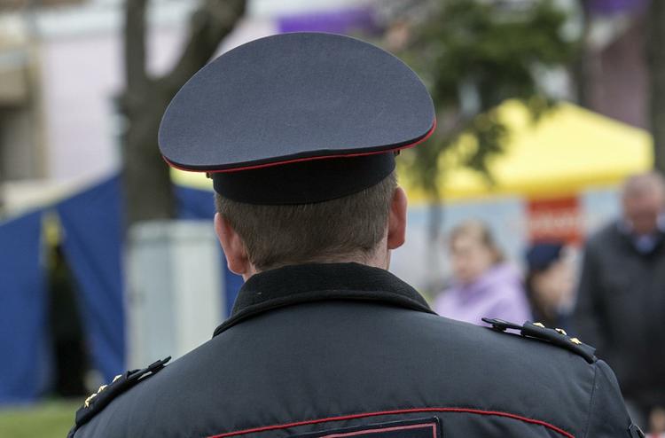 Из московской гимназии из-за сообщения о бомбе эвакуировали 250 человек