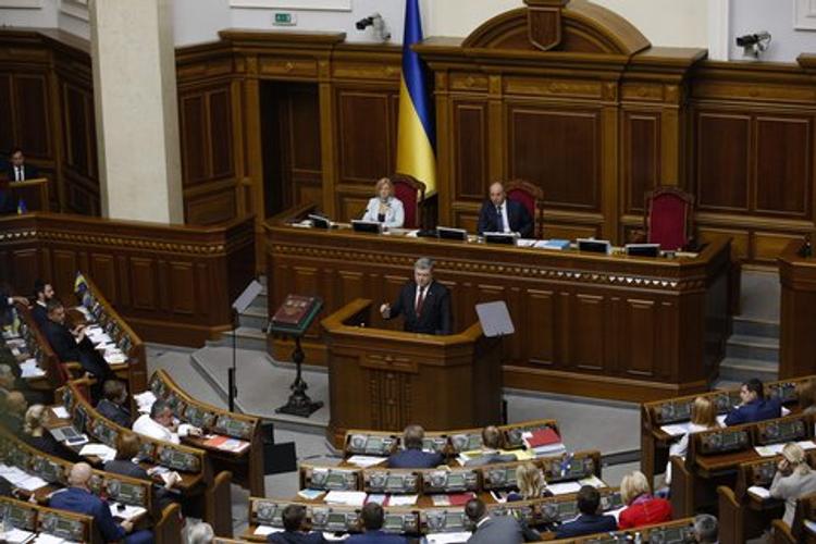 Украина расторгла соглашение с РФ о взаимных поставках вооружения