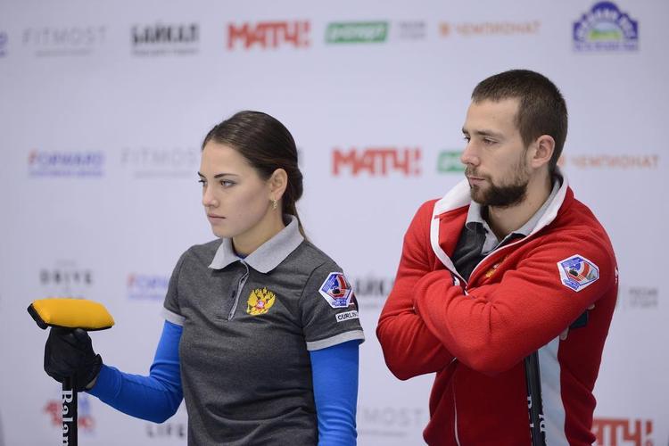 Керлингистка Брызгалова отказалась менять партнера на чемпионат мира