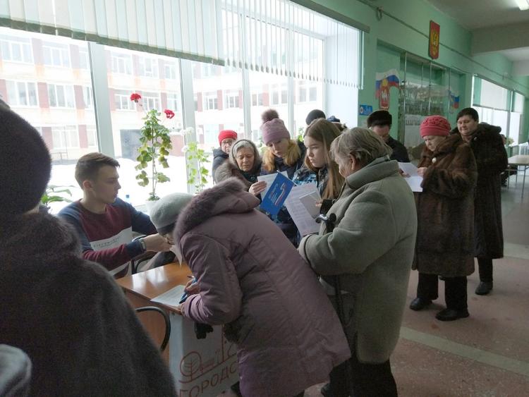 От южноуральцев поступило несколько жалоб на нарушения на избирательных участках