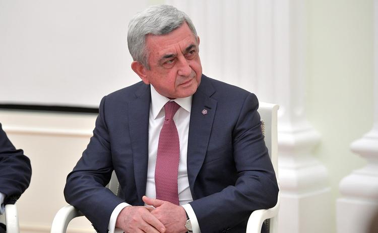 Премьер Армении подал в отставку