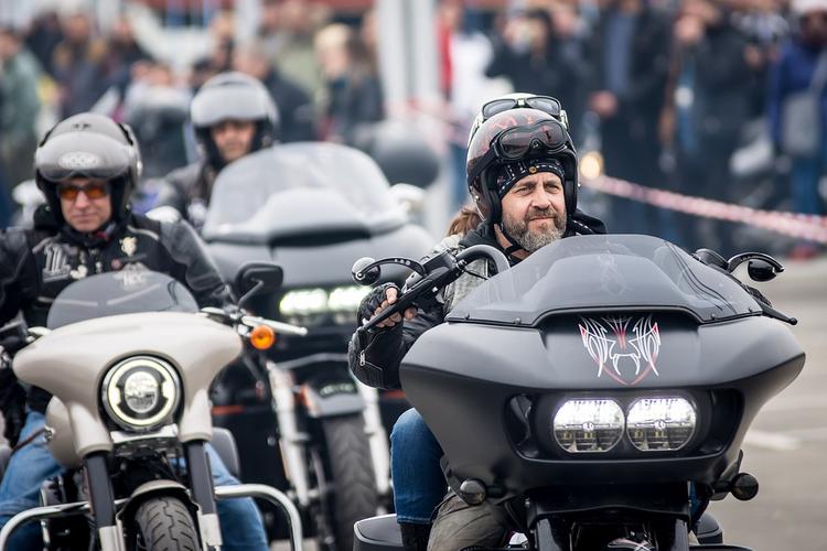 Участников мотопробега на Берлин не пускают в Польшу