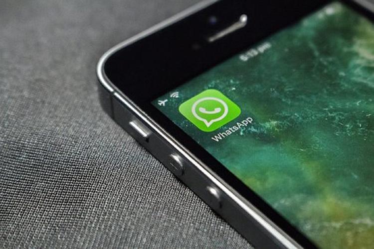 Одно сообщение в WhatsApp заставит любой смартфон зависнуть