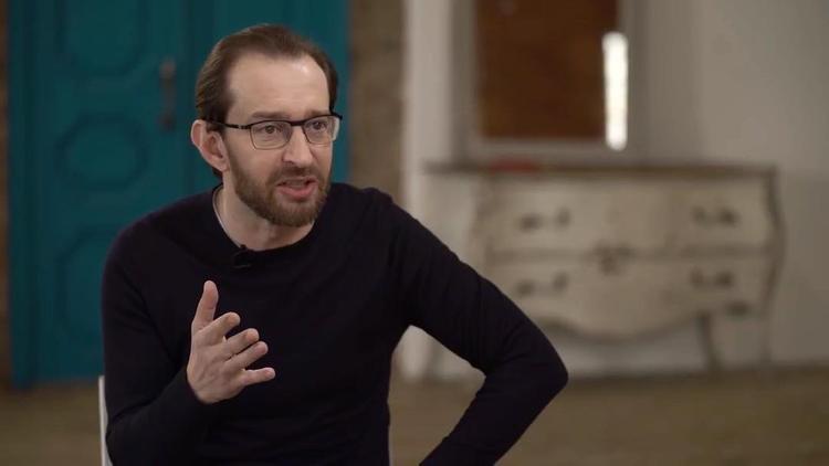 Хабенский взорвался и устроил "прилюдную порку" журналистке