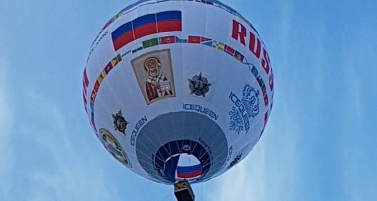 Аэростат "Россия" совершил уникальный перелет через Керченский пролив