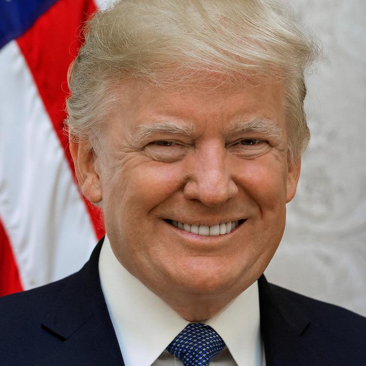 Трамп поздравил Путина со вступлением в должность президента РФ