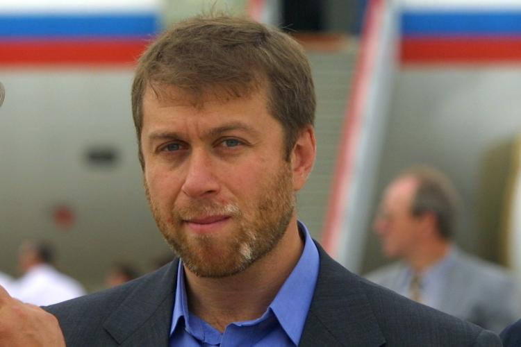 МВД Британии молчит о визе Абрамовича