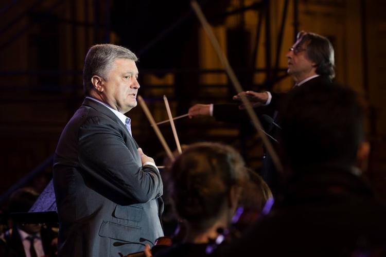 Почему Порошенко считает Канаду "самым искренним другом" Украины