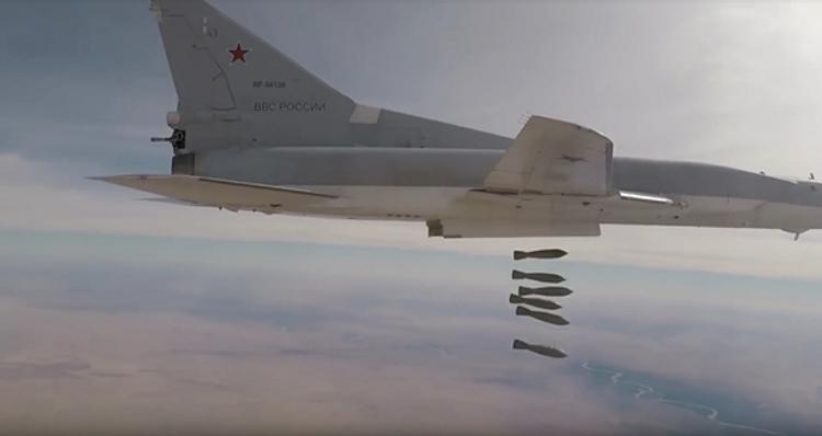 Рассекречены испытания гиперзвуковой ракеты "Кинжал" на военном Ту-22М3