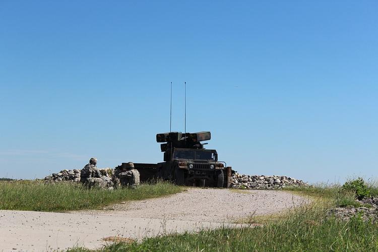 Израиль нанес ракетный удар по военным объектам Сирии