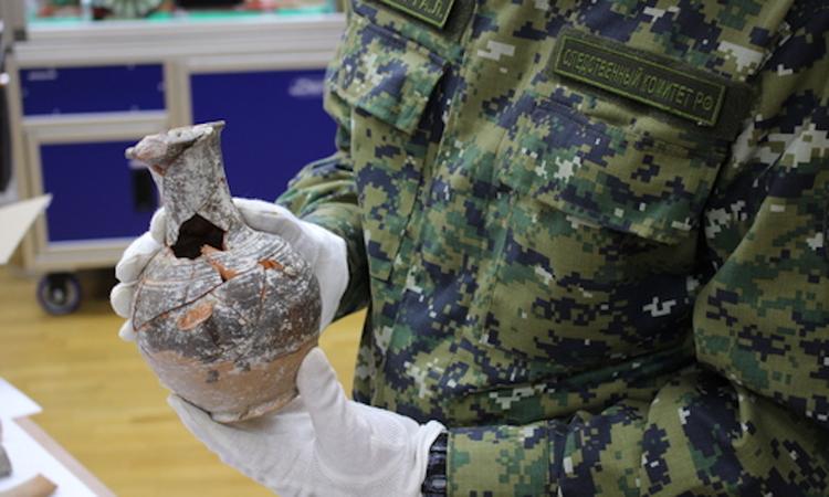 В Крыму задержали "черных копателей" за раскопки без разрешительных документов