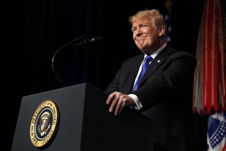 СМИ: Трамп не будет объявлять режим ЧП в стране в связи с "шатдауном"