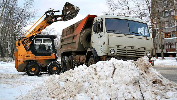 Иркутские дворы: кто отвечает за снег?