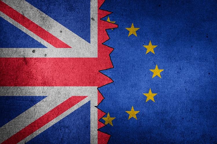 СМИ: Мэй планирует провести четвертое голосование в парламенте по сделке Brexit