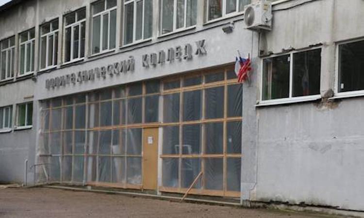 Выделенных на ремонт Керченского политеха денег после теракта не хватает