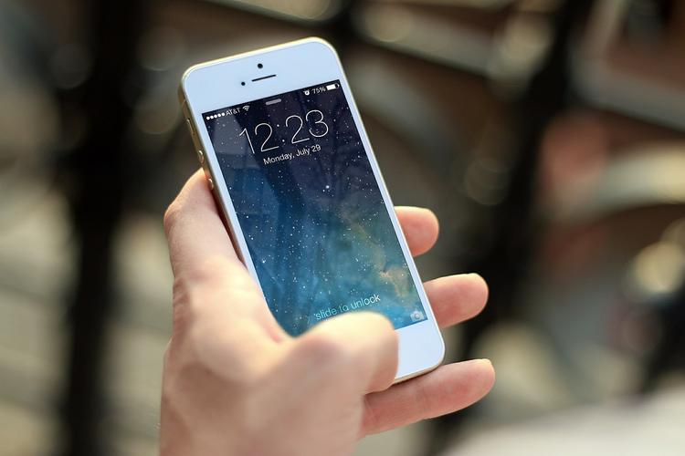 Два китайских студента обманули Apple на сумму около $1 млн