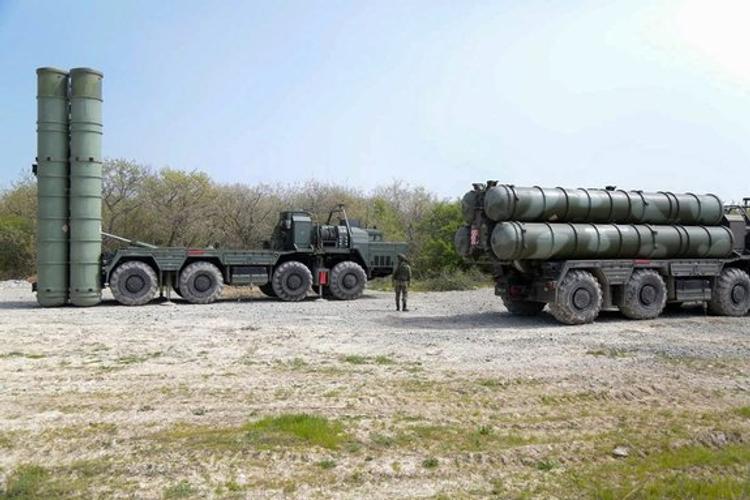 Российские воздушно-космические войска успешно испытали новейший комплекс - "убийцу" дронов