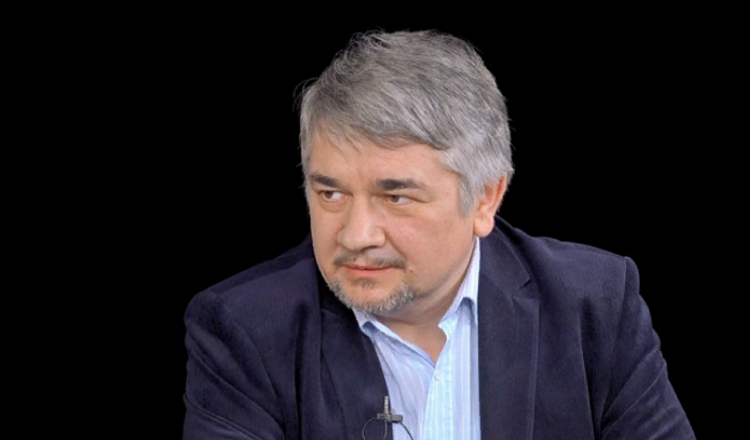 Ростислав Ищенко: губернатор не может отказаться от законной отставки
