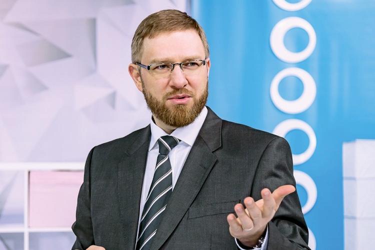 Москва слезам не верит. И «Говорит…» о чем-то о своем