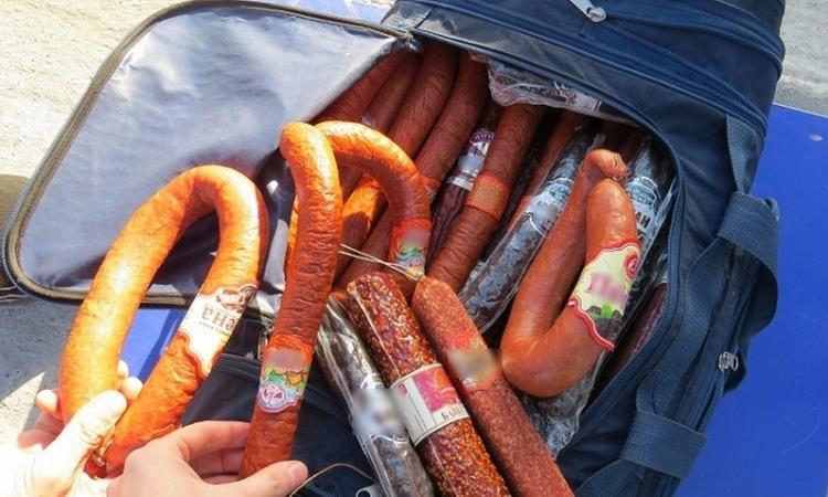 С колбасой в Японию не проедешь