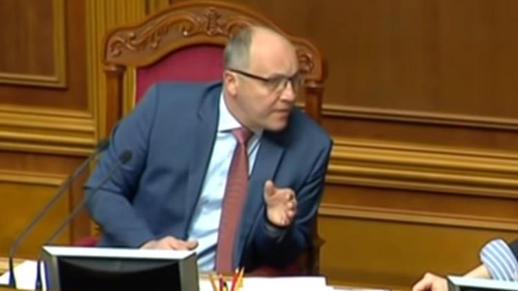 Против спикера Рады возбудили уголовное дело после конфликта с Зеленским