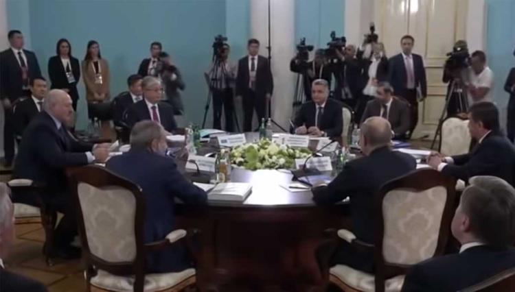 Лукашенко и Путин заговорили о барьерах