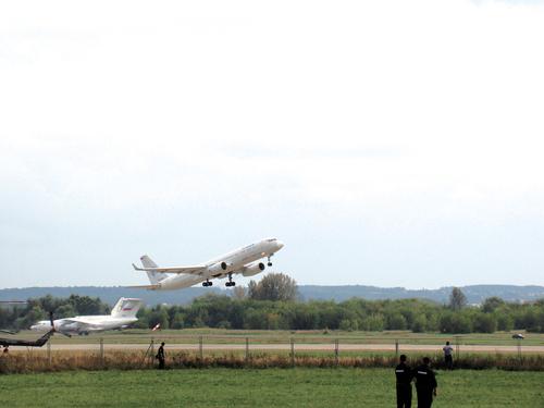 Губернатор Ульяновской области сообщил о планах создания завода для производства самолетов Ту-204