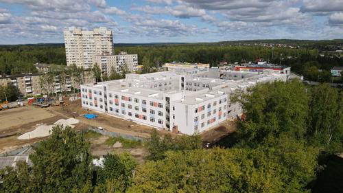 Новый корпус школы «СинТез» в Перми строится с опережением графика