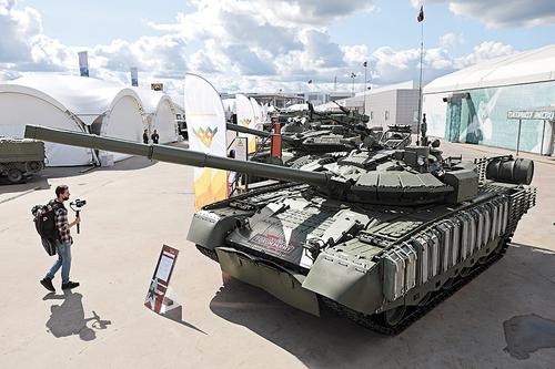 На международном форуме «Армия-2021» состоялось подписание контрактов на поставку вооружения и военной техники