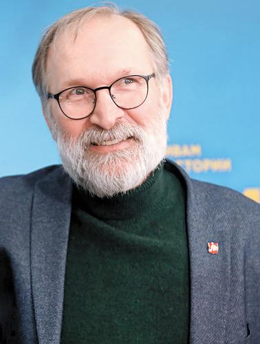 Актёр Фёдор Добронравов: С детства я мечтал стать клоуном