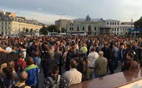 Ультиматум власти. В столице на митинге «За допуск на выборы» собралось больше 20 тысяч человек