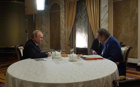 Владимир Путин и Оливер Стоун обсудили молодежь в России и США