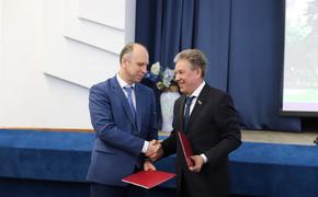 Студенты и выпускники ВолГУ помогут Волгоградскому алюминиевому заводу