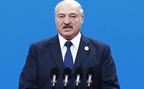 Лукашенко: в конституцию Белоруссии в ближайшем будущем могут быть внесены изменения