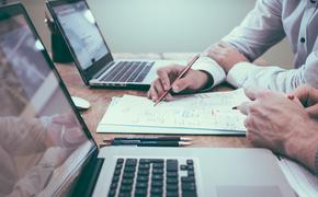 Работодателям могут начать платить за трудоустройство выпускников-2020