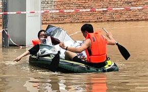 Очередное китайское бедствие: наводнение в КНР заставило эвакуироваться 128 000 человек