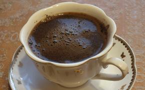 Эксперты посоветовали, с чем полезнее пить кофе