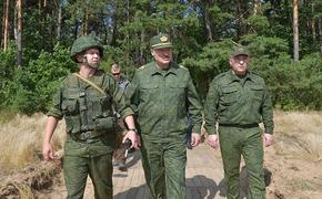 Лукашенко приказал белорусским военным без предупреждения реагировать на нарушения границы