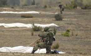 В ходе учений «Кавказ-2020» десантников на поле боя поддерживала армейская авиация