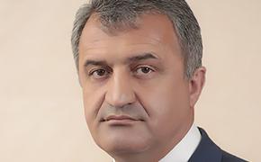 Бибилов поручил увольнять «врачей-дезертиров» из южноосетинских больниц