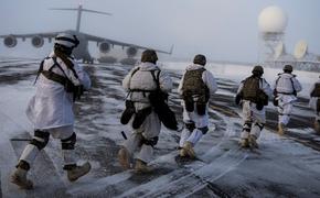 США и НАТО увеличивают число мероприятий боевой подготовки у северных границ России  