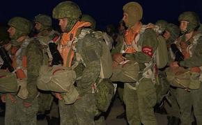 Крымскую группировку войск РФ усилят десантно-штурмовым полком