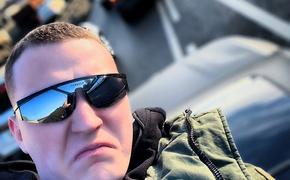 Блогер, задержанный 1 апреля за ДТП на синем Audi на Смоленской площади, намерен помогать пострадавшей женщине