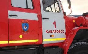В Хабаровске при пожаре в жилом доме спасли двух детей